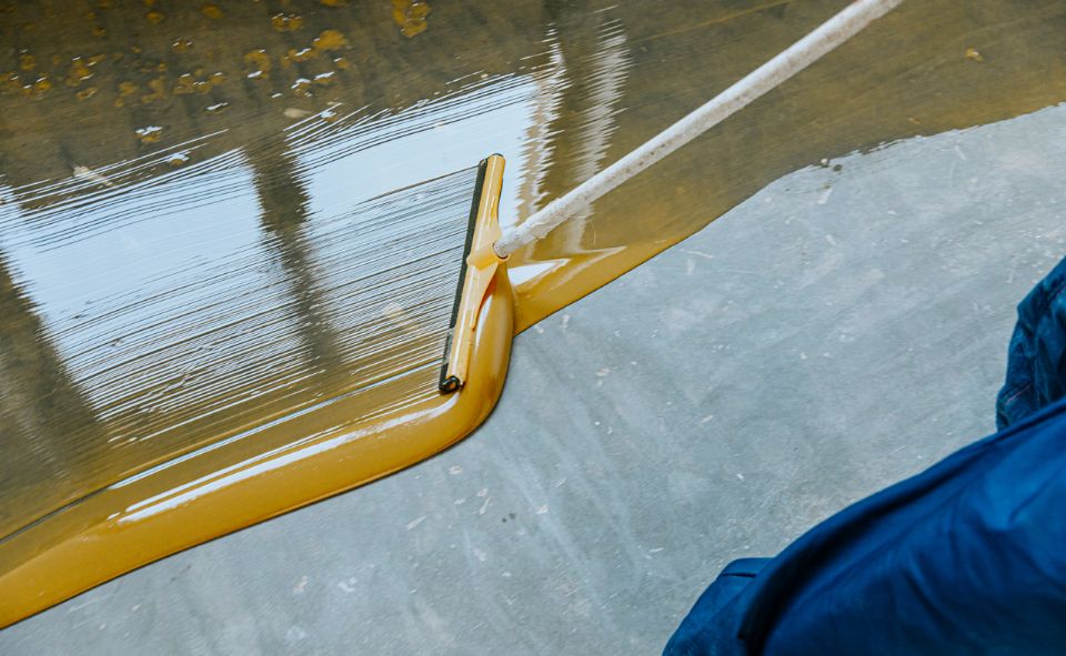 Yersil ve Çöp Torbası